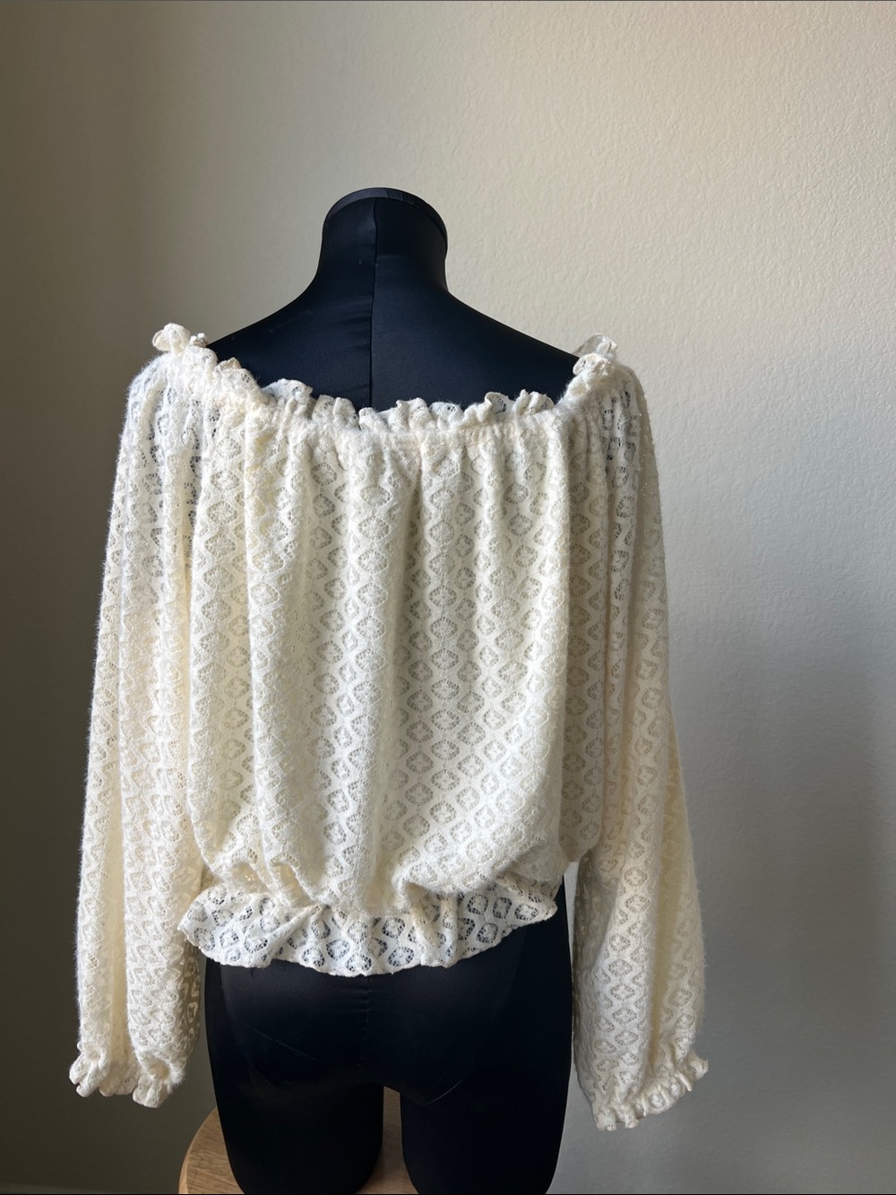 Pink Lily Cream Lace Peasant Blouse with Ruffle Hem - Picture 2 of 6